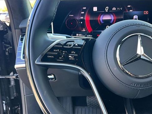 Used 2024 Mercedes-Benz S 580e 4MATIC Sedan image 10