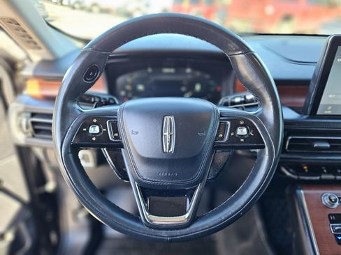 Used 2020 Lincoln Aviator Reserve w/ Elements Package Plus image 28