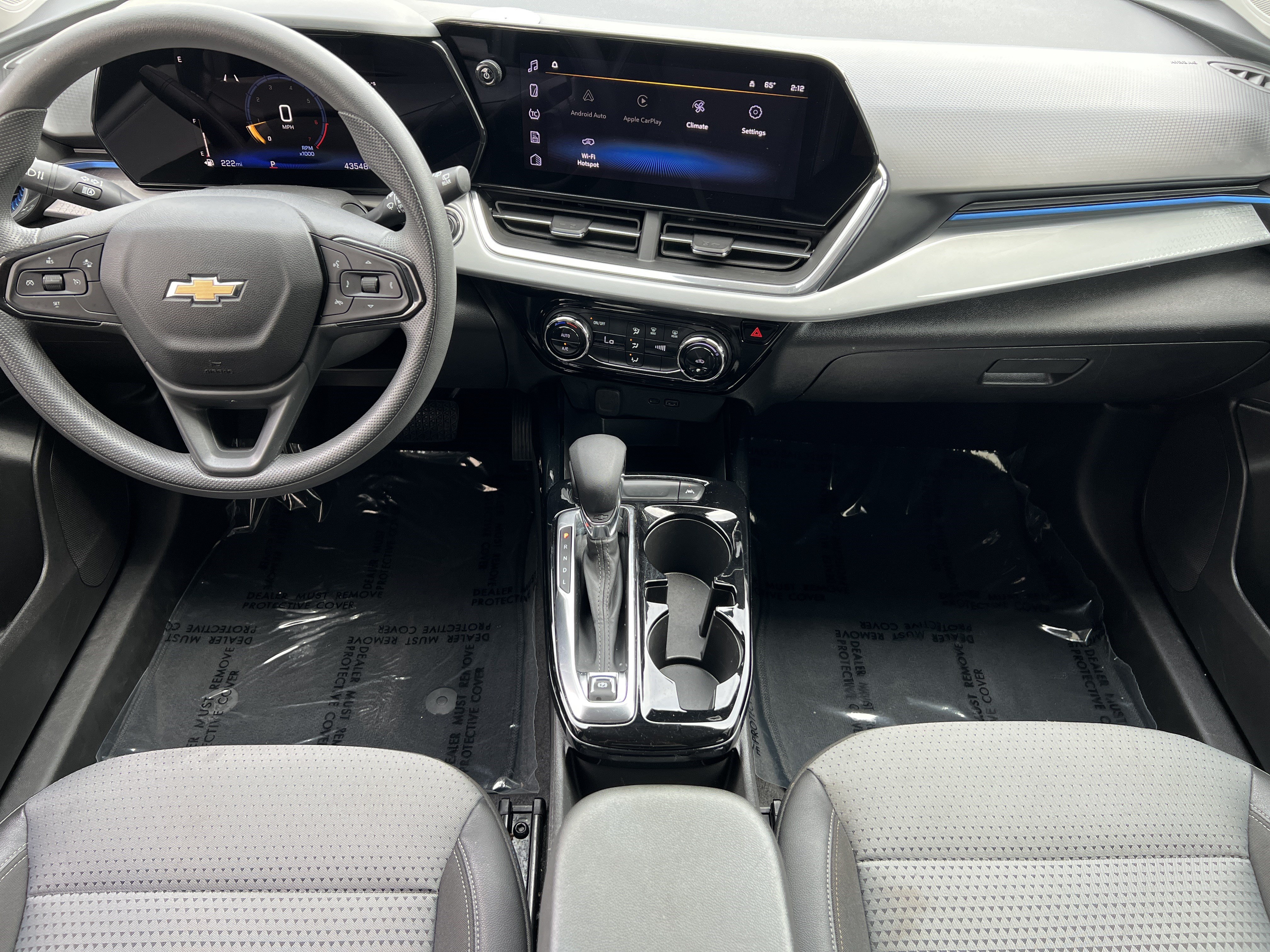 Used 2025 Chevrolet Trax LT FWD image 31