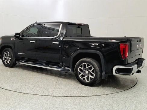 Used 2023 GMC Sierra 1500 SLT w/ SLT Premium Plus Package AWD/4WD image 5