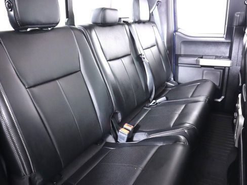 Used 2018 Ford F150 Lariat w/ Heavy-Duty Payload Package AWD/4WD image 47