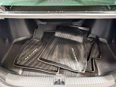 Used 2023 Honda Accord EX-L image 26