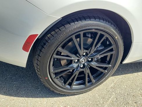 New 2026 MAZDA MX-5 Miata Club w/ Interior Package RWD image 27