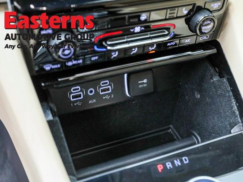 Used 2022 Jeep Grand Cherokee L Limited image 22