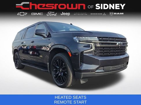 Used 2022 Chevrolet Suburban RST w/ Luxury Package AWD/4WD image 11
