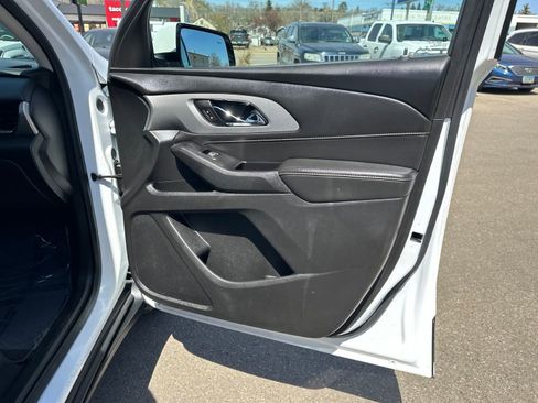 Used 2020 Chevrolet Traverse LT AWD/4WD image 39