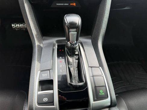 Used 2019 Honda Civic Sport image 22