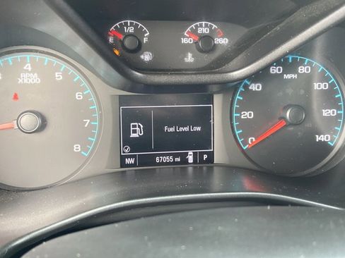 Used 2022 Chevrolet Colorado LT w/ Fleet Safety Package image 21