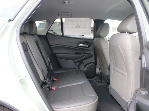 New 2026 Chevrolet Trax ACTIV FWD image 31