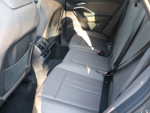 Used 2025 Audi Q5 Premium Plus image 35