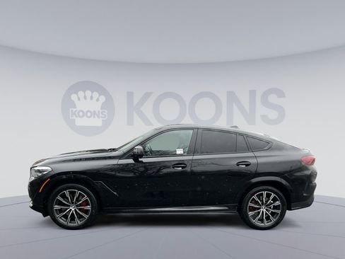 Used 2023 BMW X6 xDrive40i w/ M Sport Package image 2