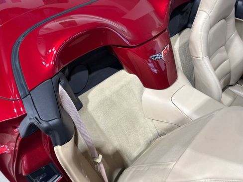 Used 2008 Chevrolet Corvette Convertible w/ Preferred Equipment Group RWD image 55