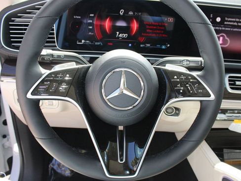 New 2026 Mercedes-Benz GLE 450 4MATIC image 17