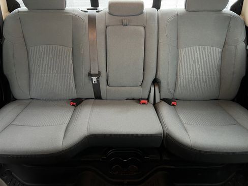 Used 2020 RAM 2500 Big Horn w/ Level 2 Equipment Group image 18