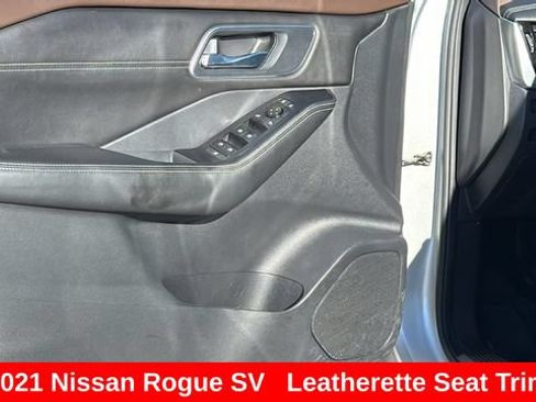 Certified 2021 Nissan Rogue SV w/ Premium Package AWD/4WD image 23