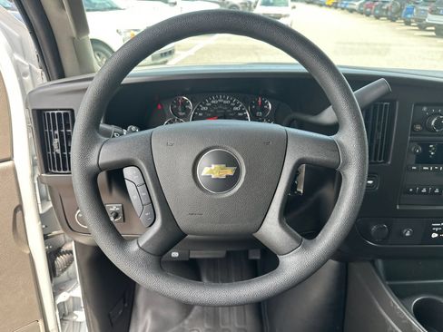 Used 2024 Chevrolet Express 2500 w/ Driver Convenience Package RWD image 22