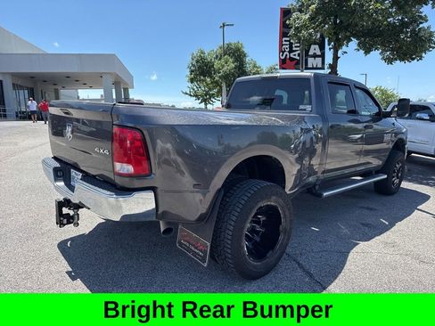 Used 2018 RAM 3500 Tradesman w/ Chrome Appearance Group AWD/4WD image 9