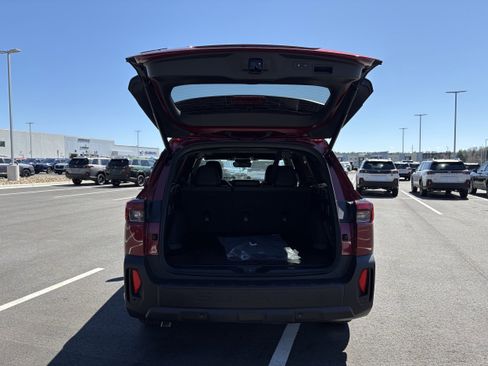 New 2026 Subaru Outback Limited AWD/4WD image 11