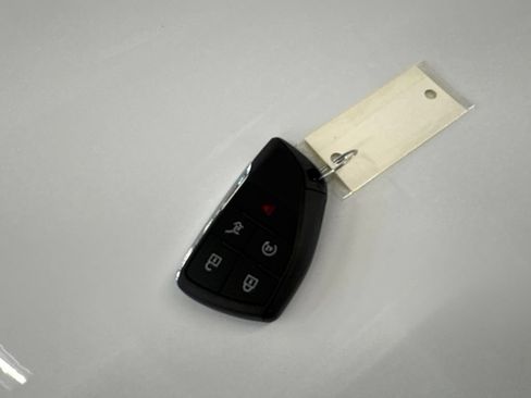Used 2026 Chevrolet Equinox LT w/ Convenience Package II AWD/4WD image 26