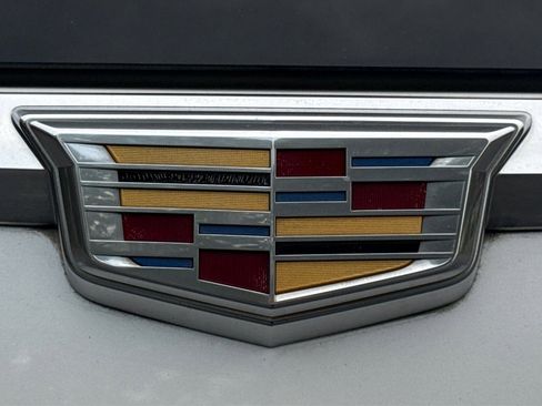 Used 2016 Cadillac Escalade 2WD image 27