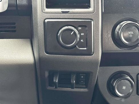 Used 2020 Ford F350 XL w/ Power Equipment Group image 25