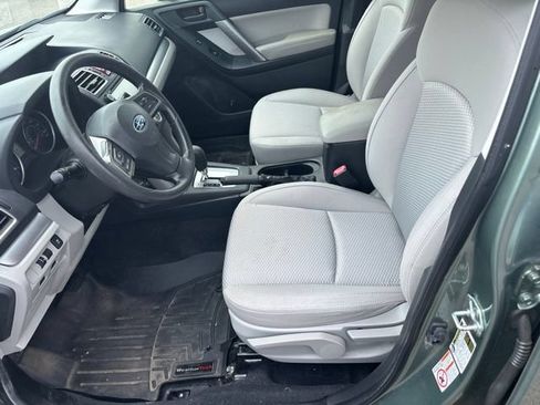 Used 2016 Subaru Forester 2.5i w/ Popular Package #2 AWD/4WD image 5