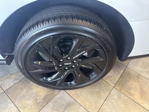 Used 2025 Lincoln Navigator Black Label AWD/4WD image 14