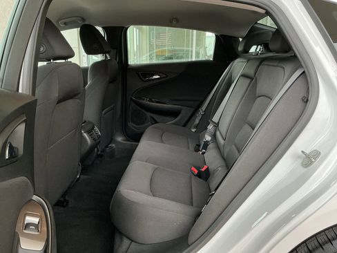 Used 2023 Chevrolet Malibu LT image 18