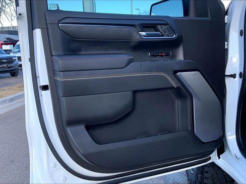 Used 2024 GMC Sierra 1500 AT4X w/ AT4X AEV Edition image 21