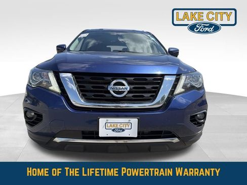Used 2019 Nissan Pathfinder SL FWD image 10