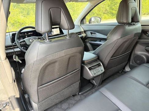 Certified 2023 Nissan Ariya FWD image 19