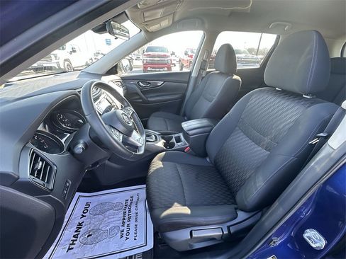 Used 2019 Nissan Rogue S w/ Special Edition Package image 11