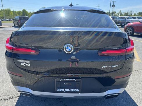 Used 2025 BMW X4 xDrive30i AWD/4WD image 6