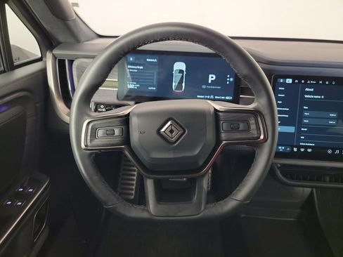 Used 2024 Rivian R1S Adventure AWD/4WD image 28