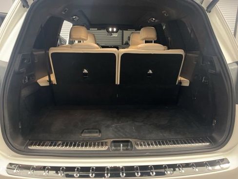 Used 2024 Mercedes-Benz GLS 63 AMG 4MATIC image 24