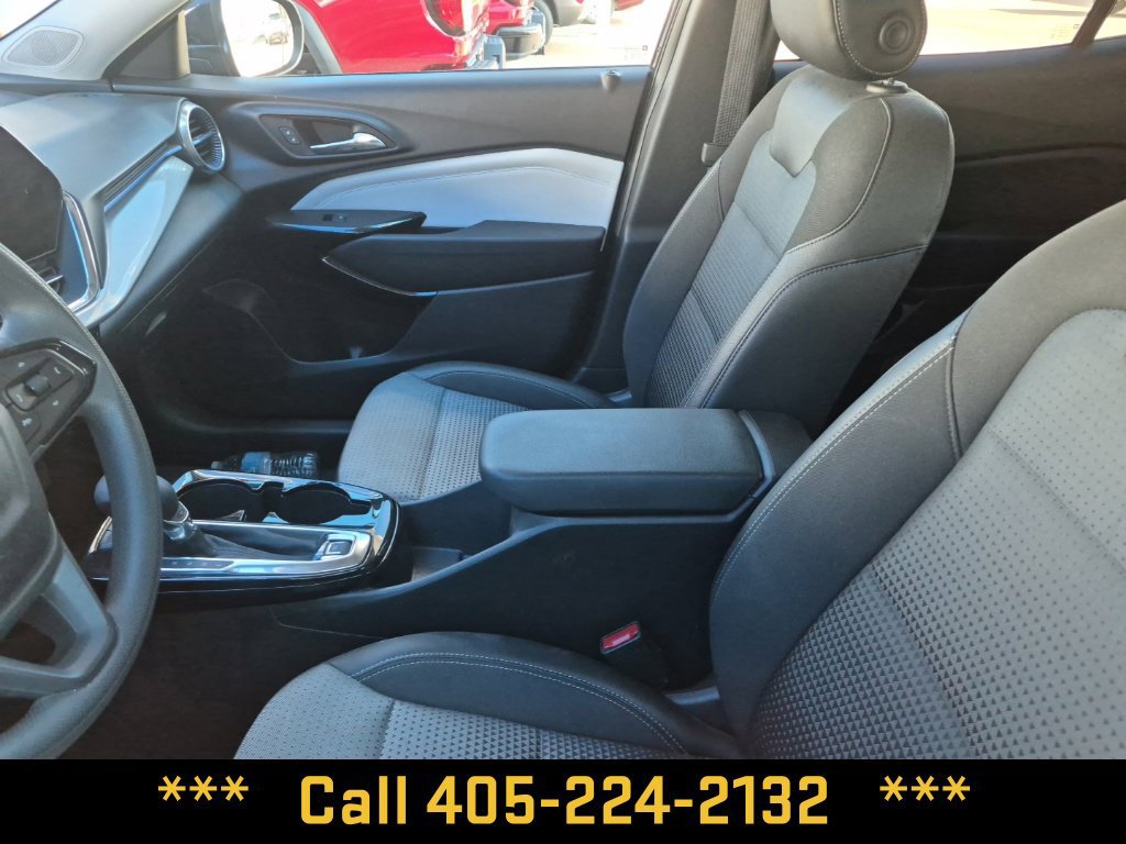 Used 2026 Chevrolet Trax LT FWD image 27