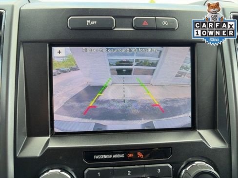 Used 2019 Ford F150 XLT w/ Equipment Group 302A Luxury AWD/4WD image 17