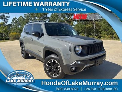 Used 2023 Jeep Renegade Latitude w/ Sun/Sound Group