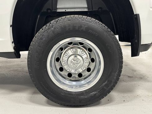 Used 2024 RAM 3500 Laramie AWD/4WD image 65