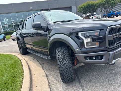 Used 2020 Ford F150 Raptor w/ Equipment Group 802A Luxury AWD/4WD image 4