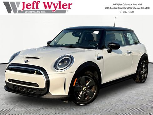Used 2024 MINI Cooper SE FWD image 1