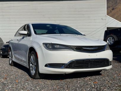 Used 2015 Chrysler 200 Limited w/ Convenience Group