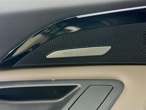 New 2025 Audi Q5 Prestige image 18