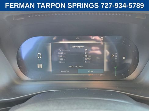 Certified 2025 Volvo XC40 B5 Core image 34