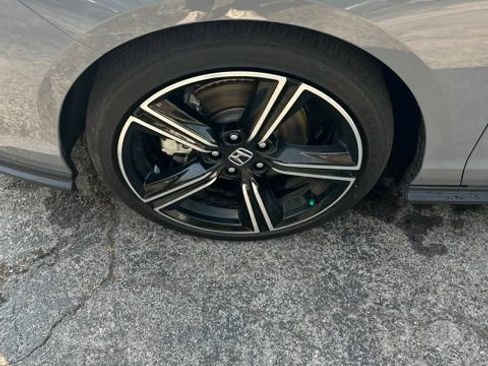 Used 2025 Honda Accord Sport image 35