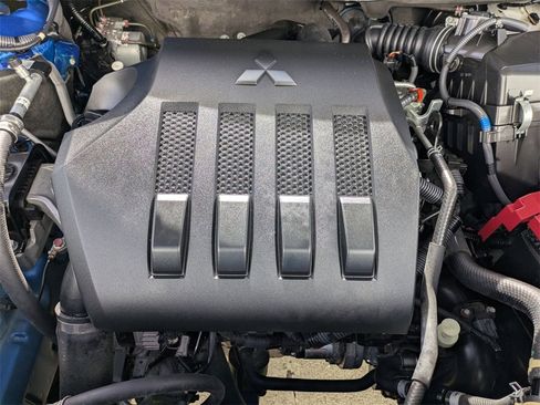 Used 2025 Mitsubishi Eclipse Cross SE image 35