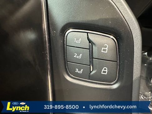 Used 2021 Ford F150 Lariat w/ Max Trailer Tow Package AWD/4WD image 7