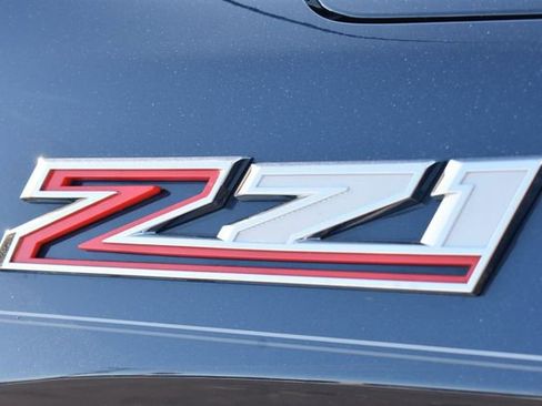 Used 2019 Chevrolet Silverado 1500 LT w/ All-Star Edition image 13