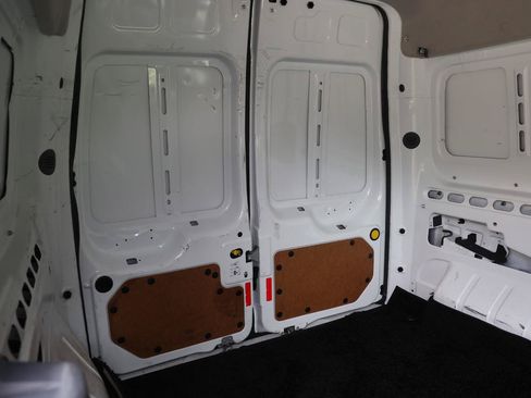 Used 2011 Ford Transit Connect XL FWD image 22