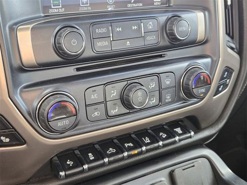 Used 2018 GMC Sierra 2500 Denali w/ Duramax Plus Package image 13